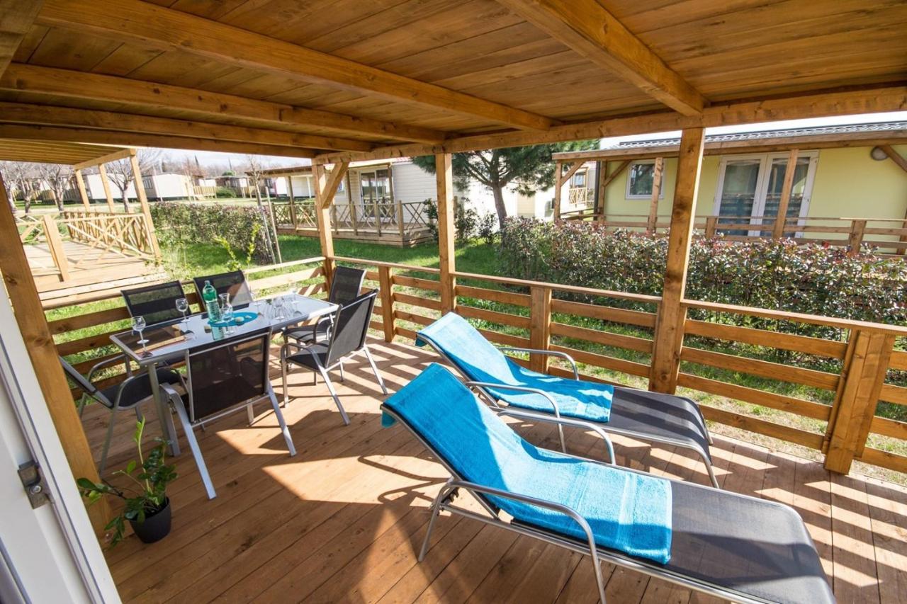 Panorama Mobile Homes In Camping Park Умаг Экстерьер фото